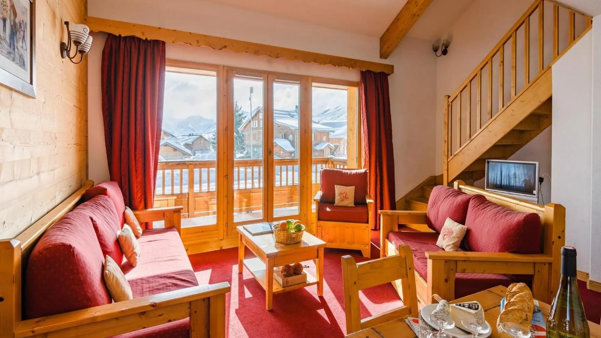 Spacious Apartment 500 M From The Slopes Of Les Sybelles Fontcouverte-la-Toussuire France